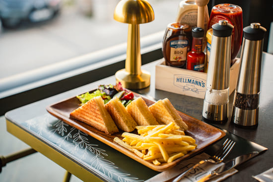 KAŞARLI TOST