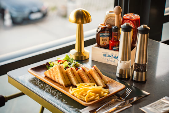 KARIŞIK TOST